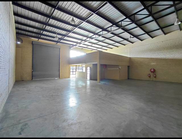 396M² WAREHOUSE TO LET IN POMONA